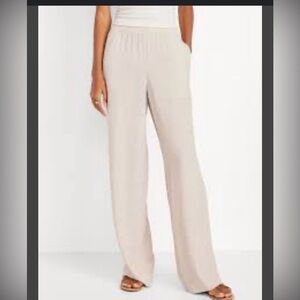Old Navy High-Rise Wide-Leg Pants in Cream